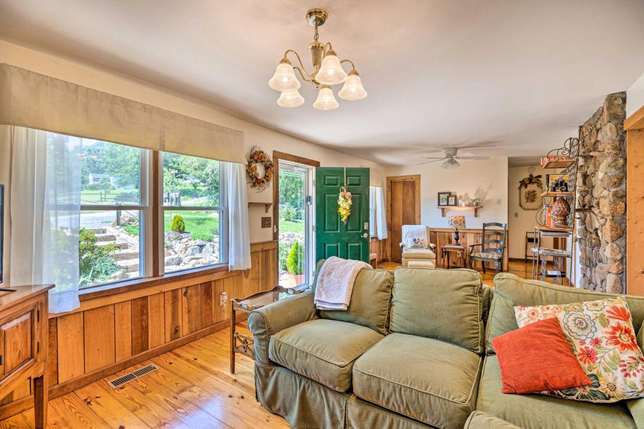 Charming Cottage Less Than 10 Mi To Wineries And Skiing! Nellysford Extérieur photo